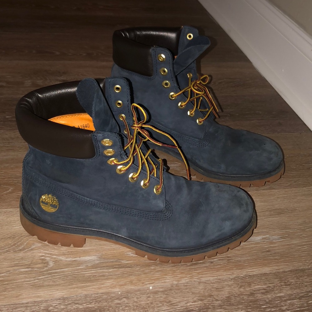 Navy Men’s Timberlands Size 11